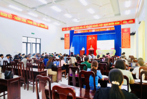 PHƯỚC LONG: ĐẨY MẠNH CHUYỂN ĐỔI SỐ TRONG CÔNG TÁC ĐẢNG